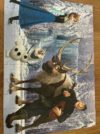 2 Puzzles Frozen Educa de 100 piezas cada uno
