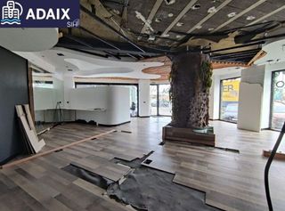 Local comercial en alquiler en Cuatro Caminos - Plaza de la Cubela en Coruña (A)