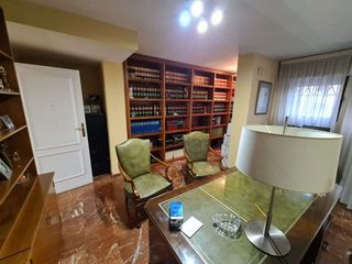 Oficina en alquiler en San Matías - Realejo en Granada