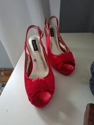 Zapatos de fiesta rojos talla 37