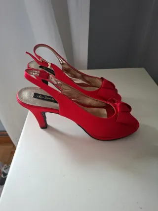 Zapatos de fiesta rojos talla 37