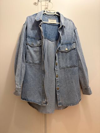 Chaqueta vaquera Stradivarius Talla única