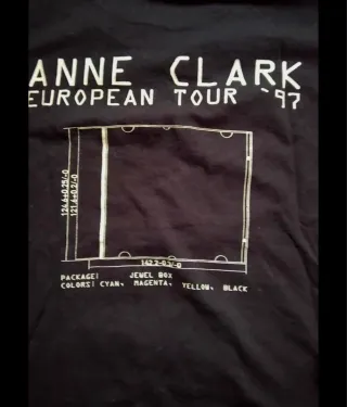 Camiseta Anne Clark Wordprocessing
