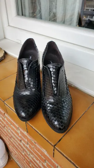 Zapatos de tacón piel negra T.37