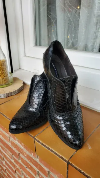 Zapatos de tacón piel negra T.37