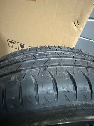 Rueda de repuesto 185/65 R15 + GATO