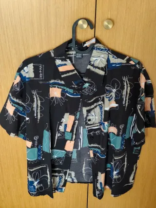 Camisa Shein negra estampada talla M NUEVA
