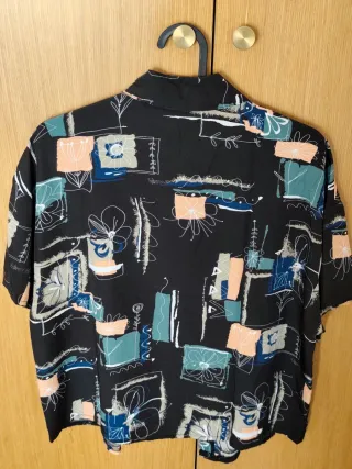 Camisa Shein negra estampada talla M NUEVA