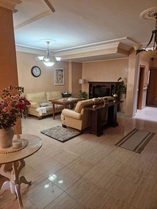 Casa adosada en venta en Don Benito