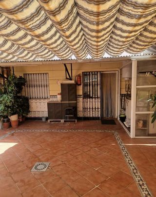 Casa adosada en venta en Don Benito