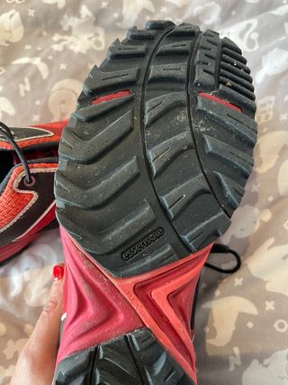 Zapatillas Quechua Montaña Rojas