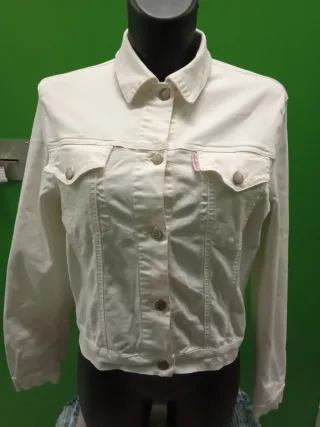 Chaqueta vaquera blanca
