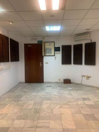 Oficina en venta en Zona Puerto Deportivo en Fuengirola