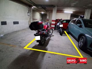 Garaje en venta en Picassent