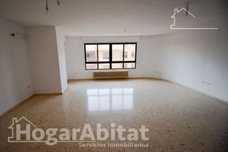 Piso en venta en Este en Castellón de la Plana