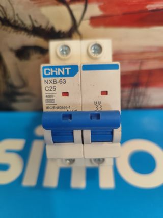 Interruptor Automático CHNT NXB-63 C25