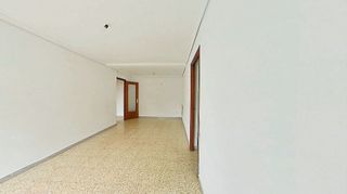 Piso en venta en Poligono Sur - La Oliva - Letanías en Sevilla