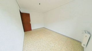 Piso en venta en Poligono Sur - La Oliva - Letanías en Sevilla