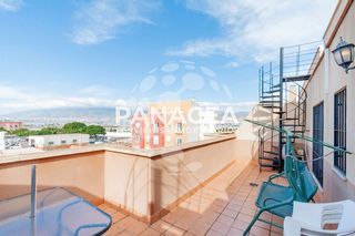 Piso en venta en Roquetas Centro en Roquetas de Mar