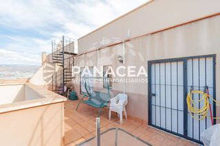 Piso en venta en Roquetas Centro en Roquetas de Mar