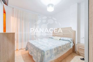 Piso en venta en Roquetas Centro en Roquetas de Mar