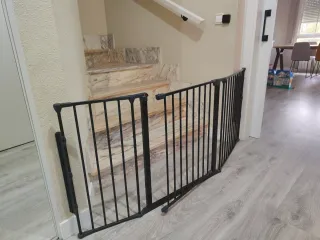 Valla protectora ajustable para escalera Niños/Per