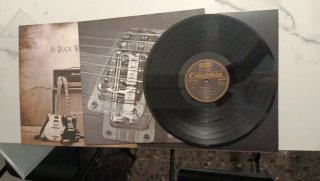 AC/DC Rock or Bust LP  troquelado y  CD primera ed