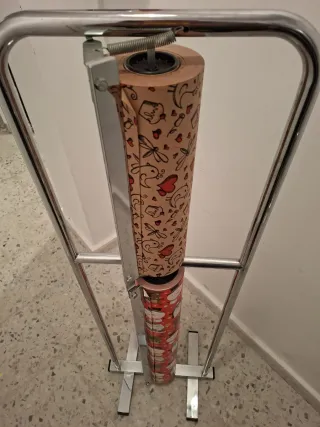 Soporte vertical para rollos de papel