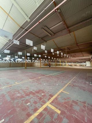 Nave industrial en alquiler en La Vega - Oteruelo en León
