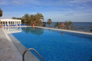 Piso en alquiler en Playa de la Fontanilla en Marbella