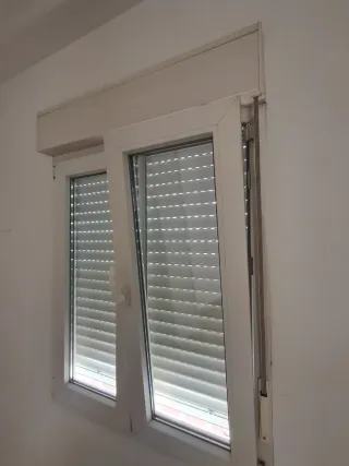 3 Ventanas PVC Blanca Oscilobatiente (precio uni.)