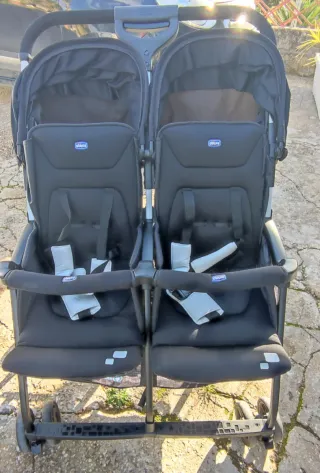 Passeggino gemellare Chicco Ohlala'