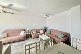 Piso en alquiler en Playa de los Boliches en Fuengirola