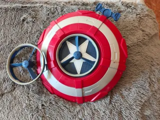Escudo Capitán América con Dron