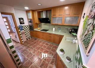 Casa adosada en venta en Cieza