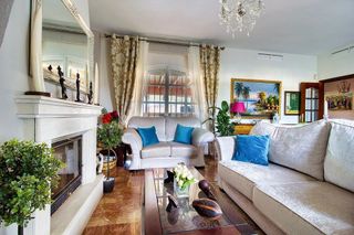 Chalet en venta en Almensilla