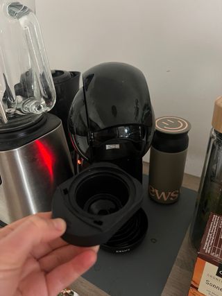 Cafetera Dolce Gusto con Adaptador de Cápsulas
