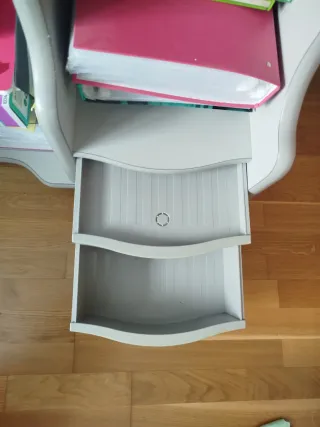 Mesa de estudio - escritorio