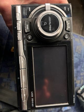 Alpine IXA-W404R