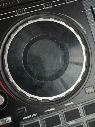 Controladora DJ Numark Mixtrack Platinum