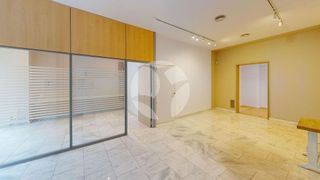 Local comercial en venta en Gros en San Sebastián-Donostia