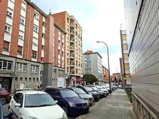Piso en venta en Pumarín en Gijón