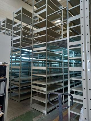 Nave industrial en venta en Barrio de la Estación en Coslada