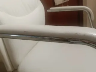 Sillas de oficina blancas