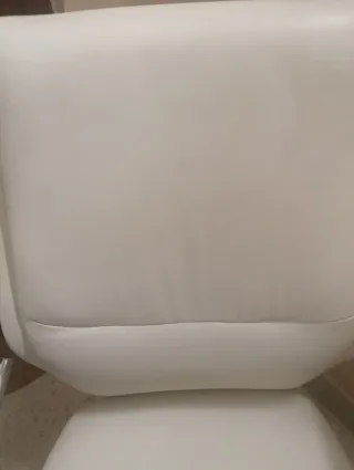 Sillas de oficina blancas