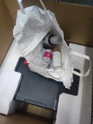 Impresora Epson ET-2750 EcoTank [Pierde tinta]