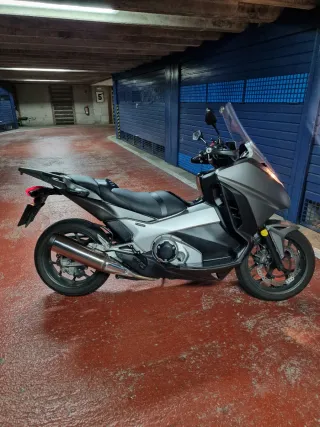 Honda Integra NC 750 D