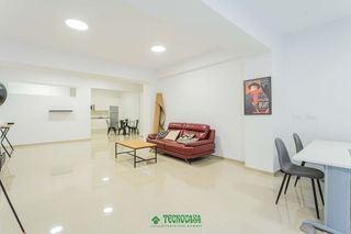 Local comercial en venta en Barrio Alto - San Félix - Oliveros - Altamira en Almería