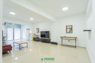 Local comercial en venta en Barrio Alto - San Félix - Oliveros - Altamira en Almería