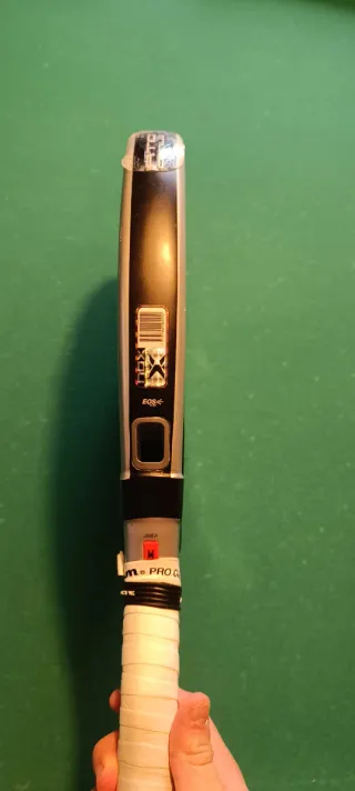 Pala Pádel Nox AT10 18K 2024